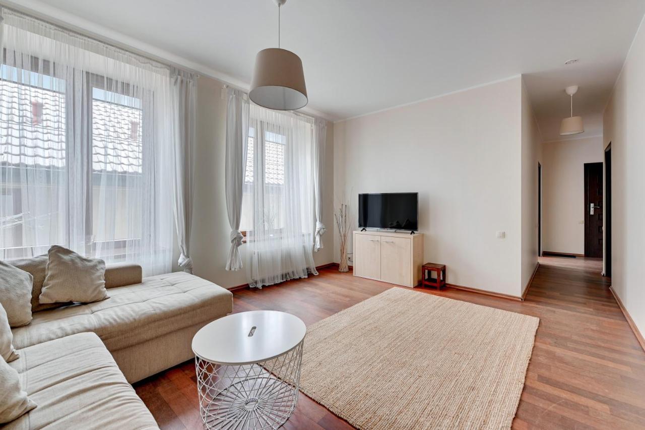 Dom & House - Apartamenty Nautilus Jelitkowo 50 Metrow Od Plazy Gdańsk Kültér fotó