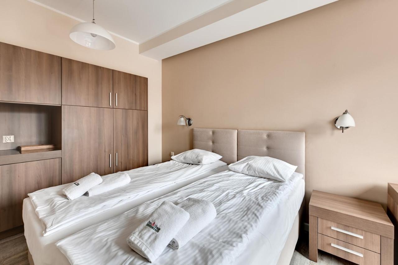Dom & House - Apartamenty Nautilus Jelitkowo 50 Metrow Od Plazy Gdańsk Kültér fotó